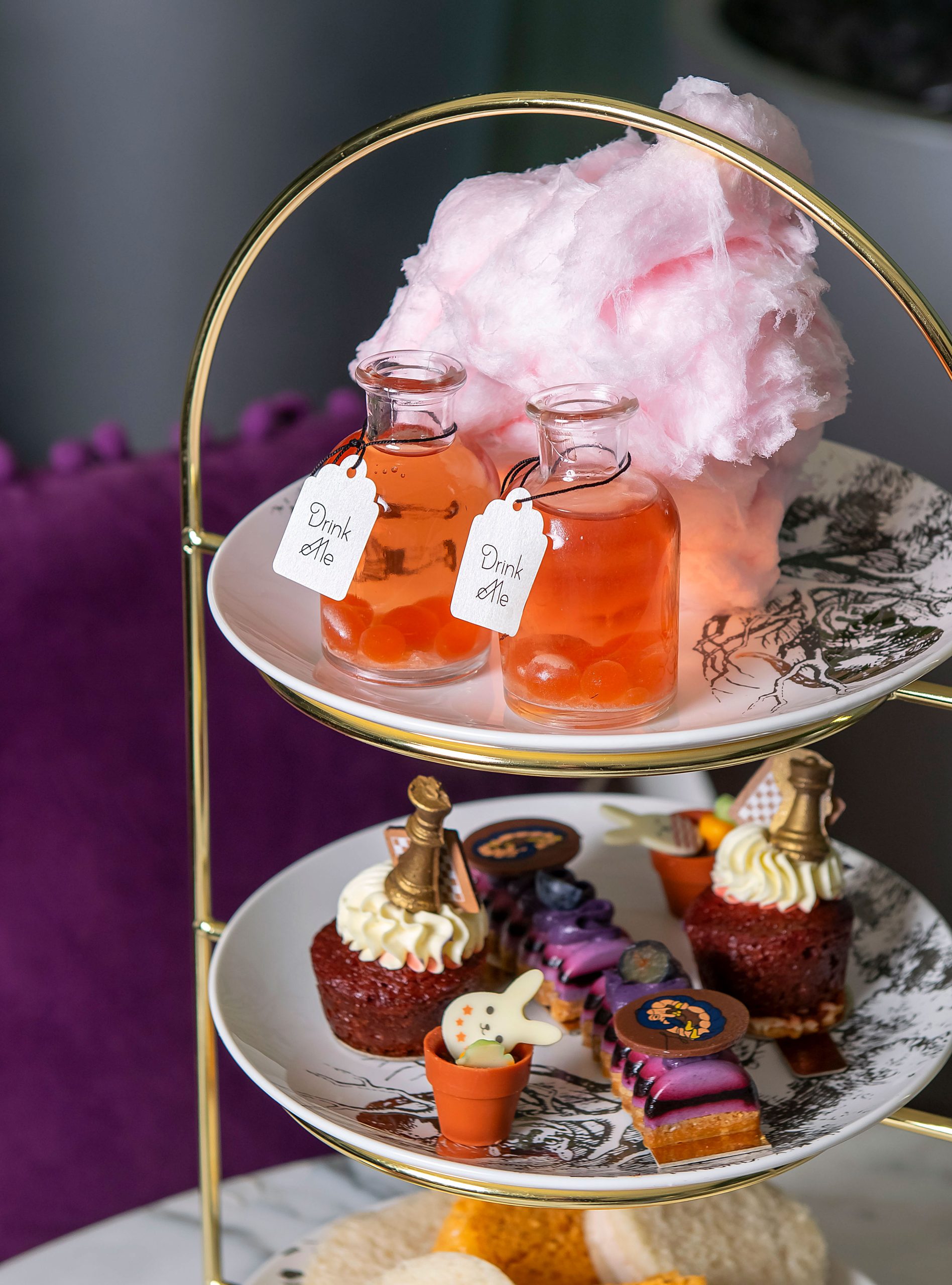 Mad Hatters Afternoon Tea at Sanderson London. Fitzrovia. Central London. Drink me potion, Peach bubble tea.